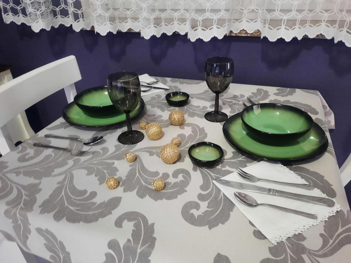 Studio Apartman Marta コレニツァ エクステリア 写真
